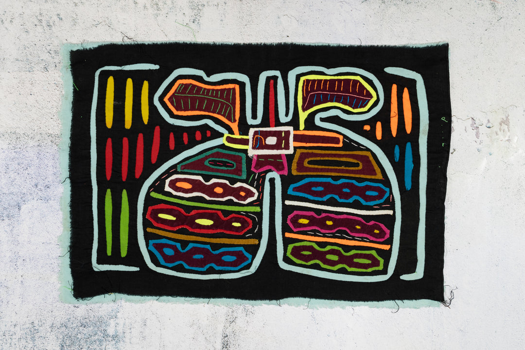 Tropical Mangoes with Leaves Mola