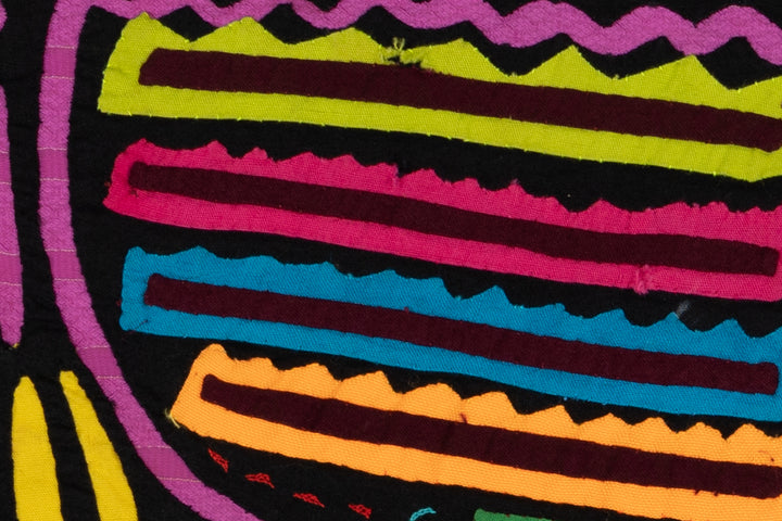 Vintage Black and Purple Puppy Dog Mola