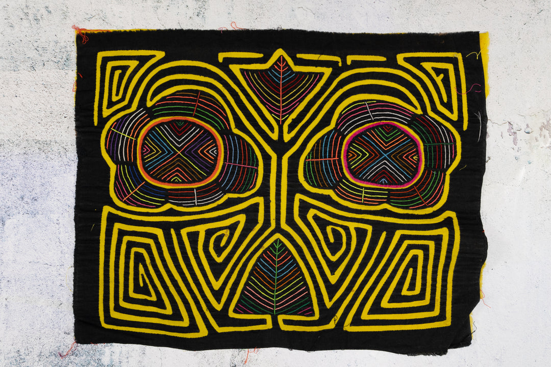 Black and Yellow Fancy Dan with Spinner Hands Mola