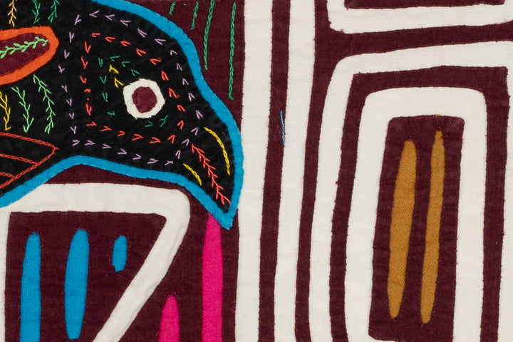 Vintage Blue Fish Aquarium Mola