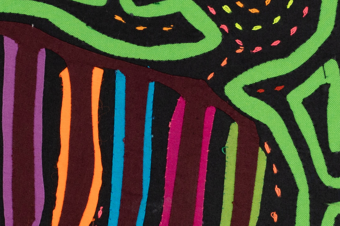 Purple Tail Duck Waddlie Mola