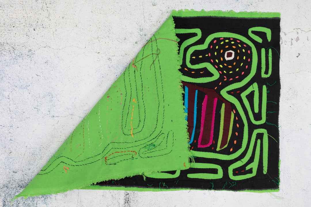 Purple Tail Duck Waddlie Mola