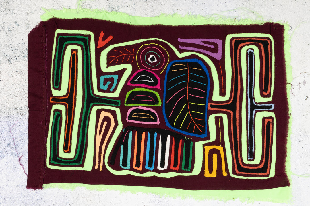 Parrot Bird on Swing Mola