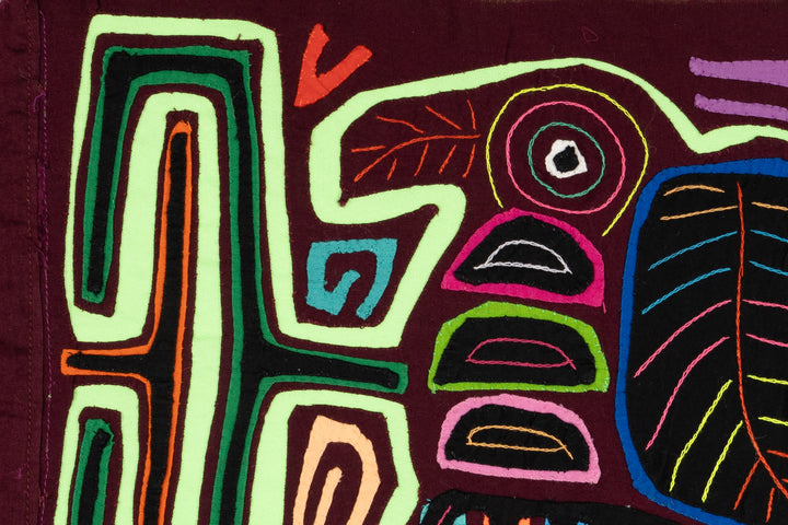 Parrot Bird on Swing Mola