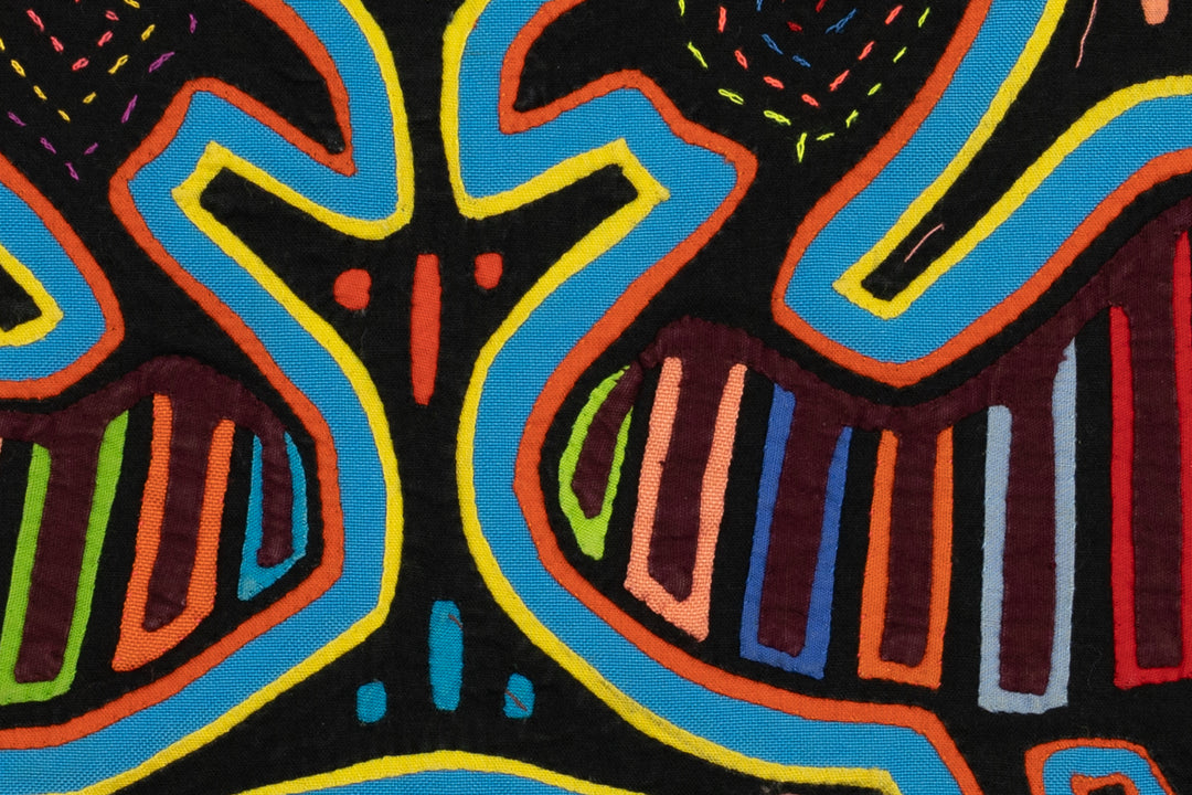 Blue Canary Bird Mola