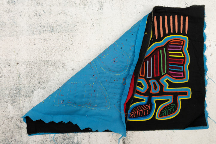 Blue Canary Bird Mola