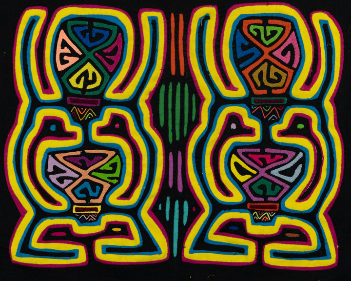 Pigeon Toed Cheerleader Mola