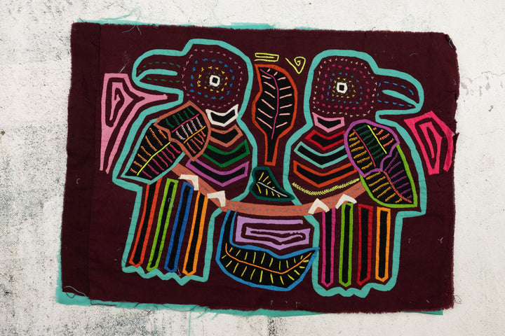 Birdie on a Perch Mola