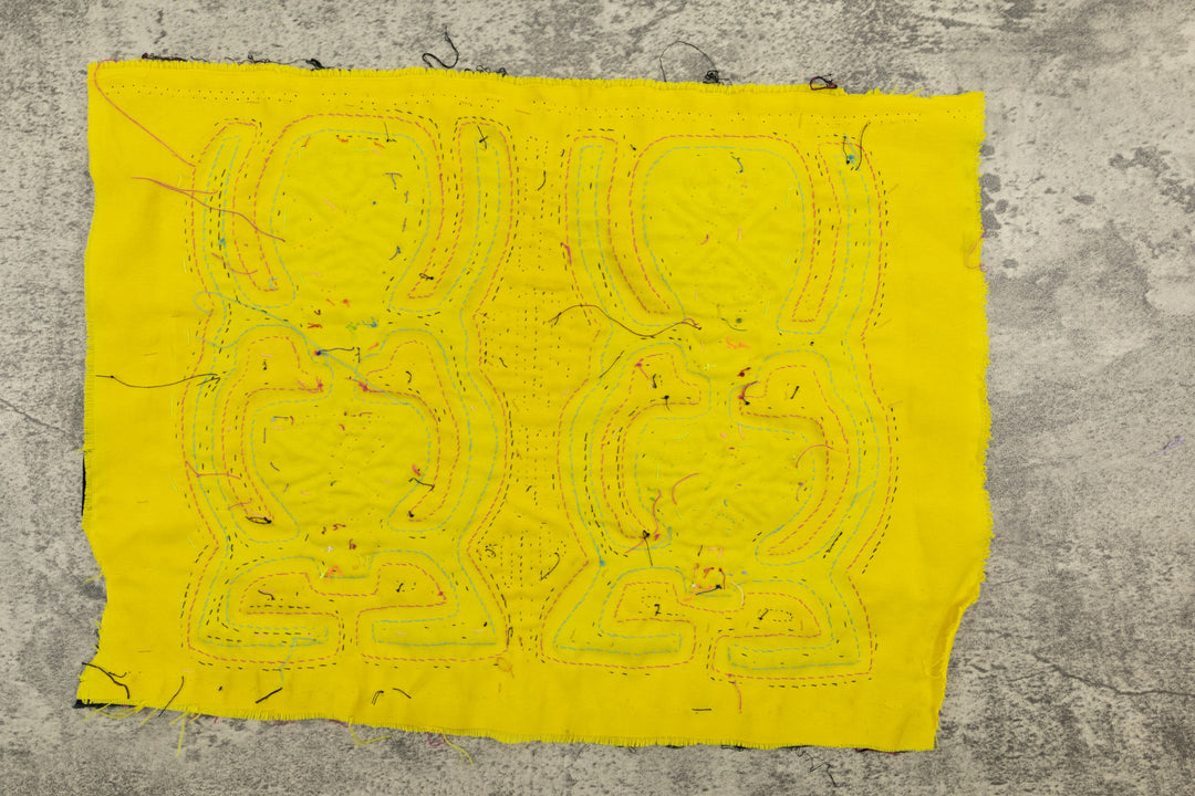 Pigeon Toed Cheerleader Mola