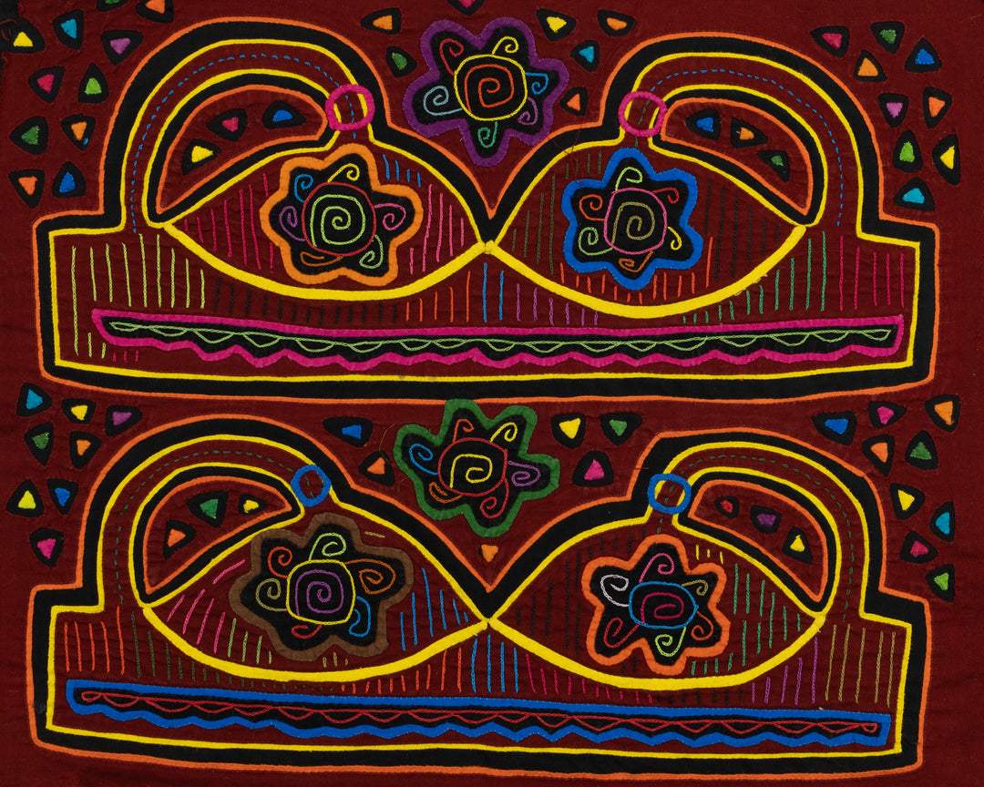 Drooping Daisies Mola