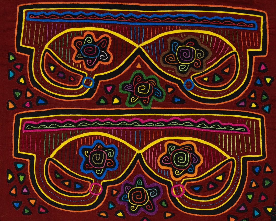 Drooping Daisies Mola