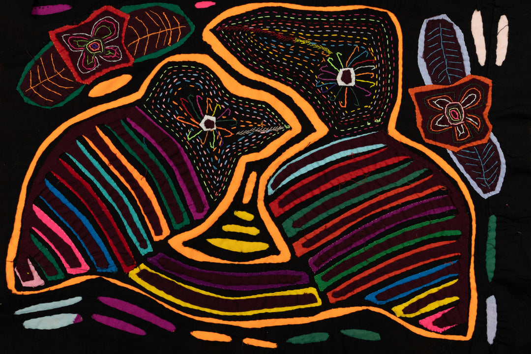 Goonie Bird Family Mola