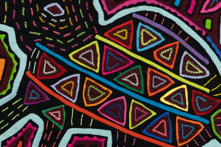 Blue Blood Puppy Dog Mola