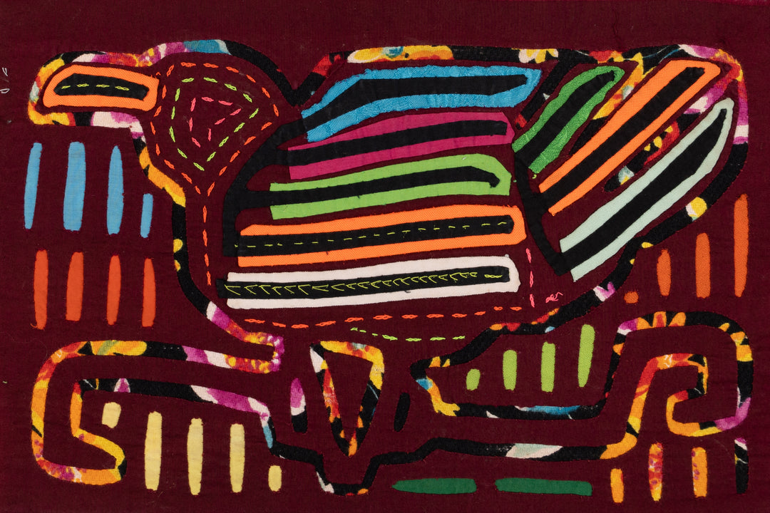 Red Robin Bird with Rainbow Wings Mola