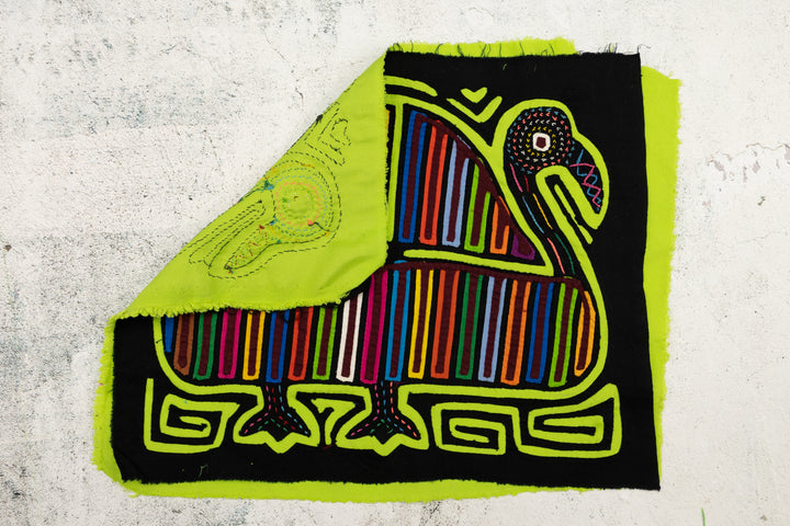 Siamese Waterfowl Bird Mola