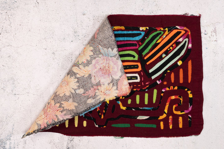 Red Robin Bird with Rainbow Wings Mola