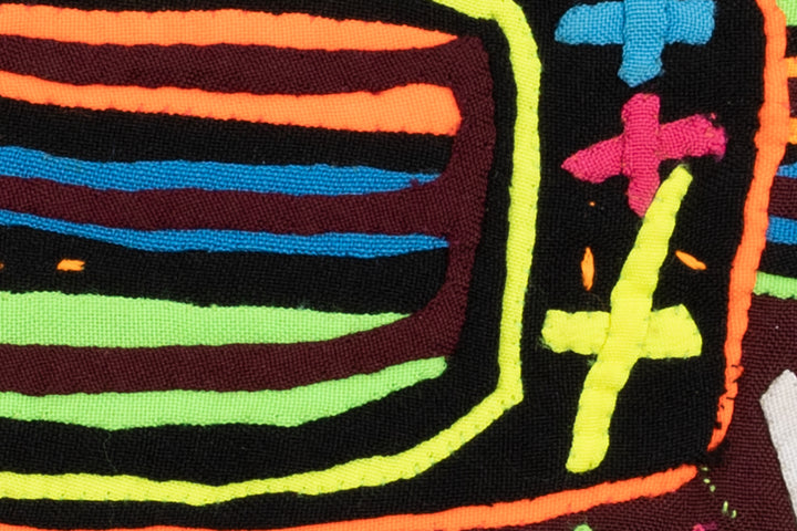 Birdie in a Bubble Mola