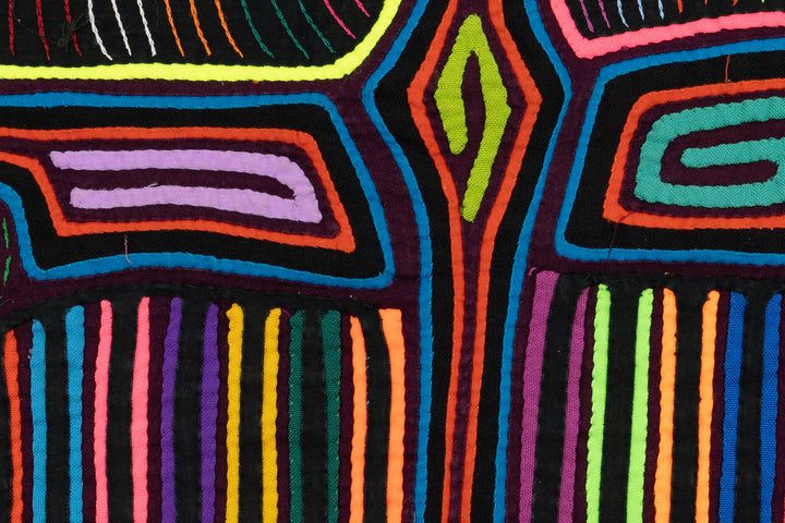 Tale of Tails Panama Mola