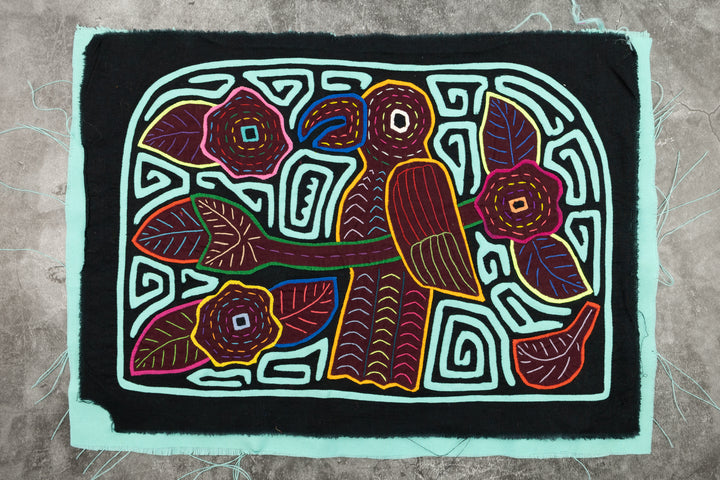 Bird in World of Blue Mola