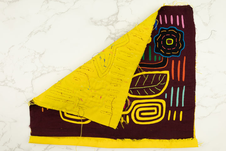 Smiling Tulip Flower Panama Mola