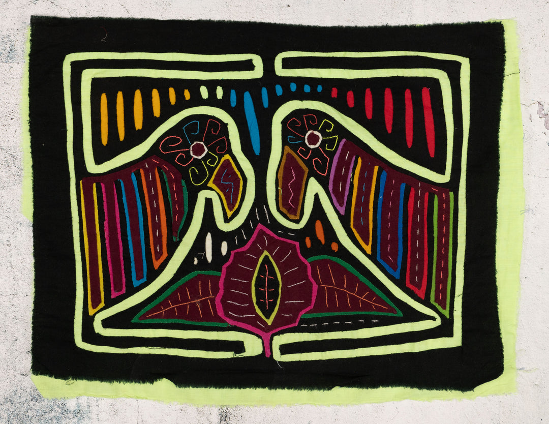 Green Pink Gossip Bird Mola