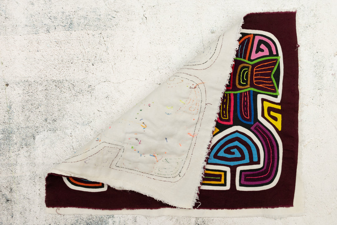 Fish on Pedestal Panama Mola