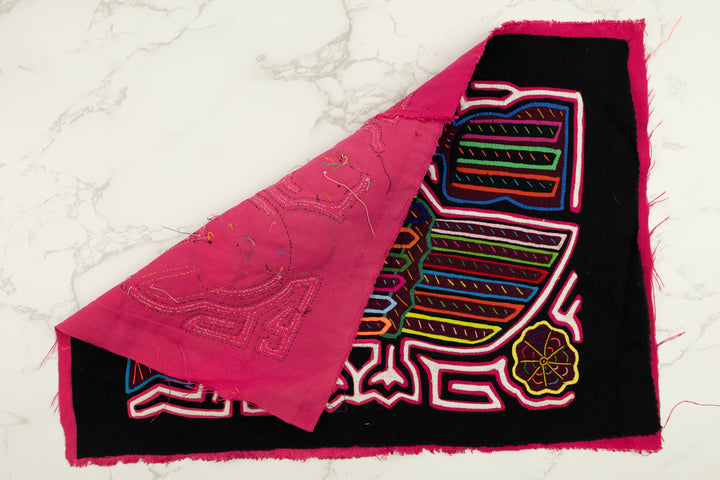 Backpacking Panama Mola