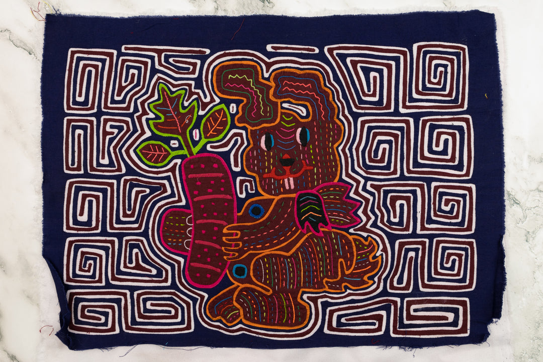 Bunny Rabbit with Carrot Panama Mola