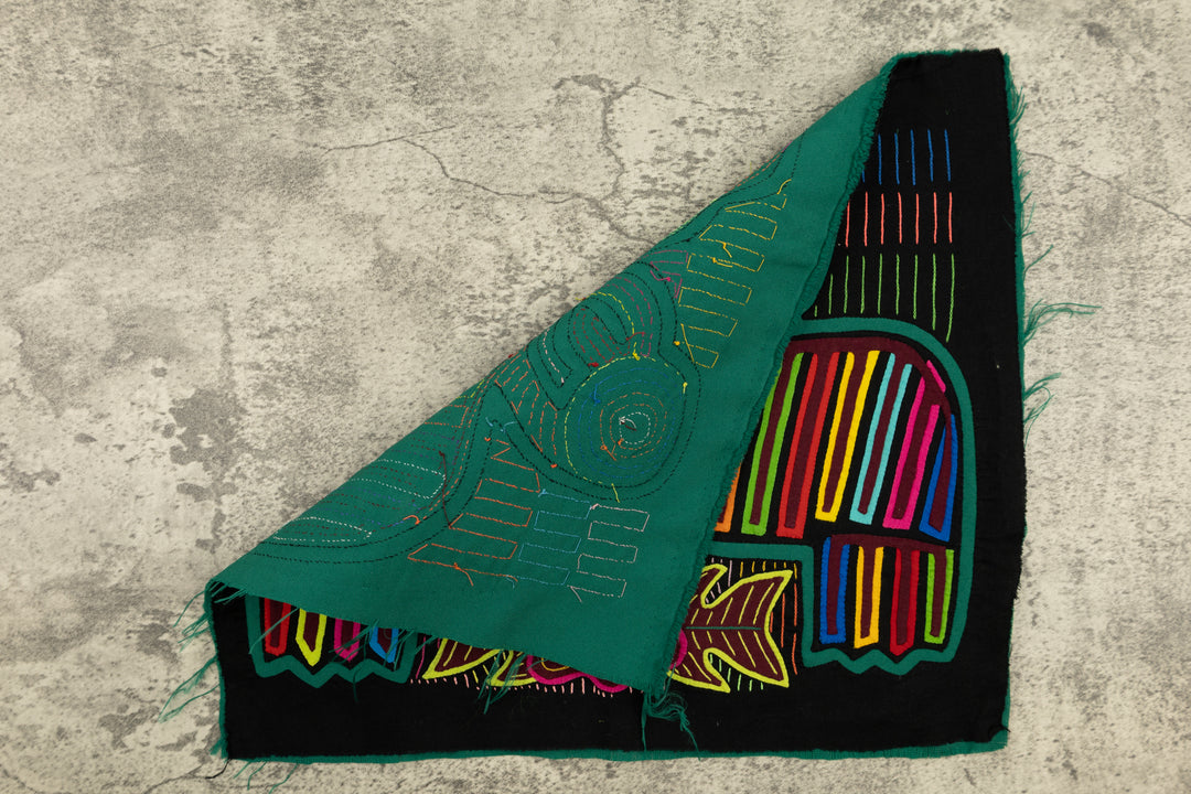 Pelican Bird Pals Mola