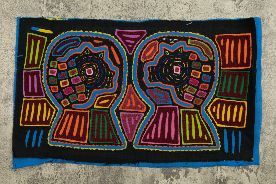 Snowglobe Puppy Dog Mola