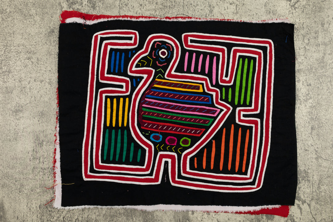 Proud Duck Bird Mola