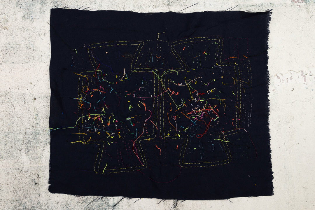 Sky Falling Chicken Panama Mola