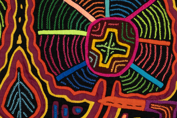 Knights of the Mola Table Panama Mola