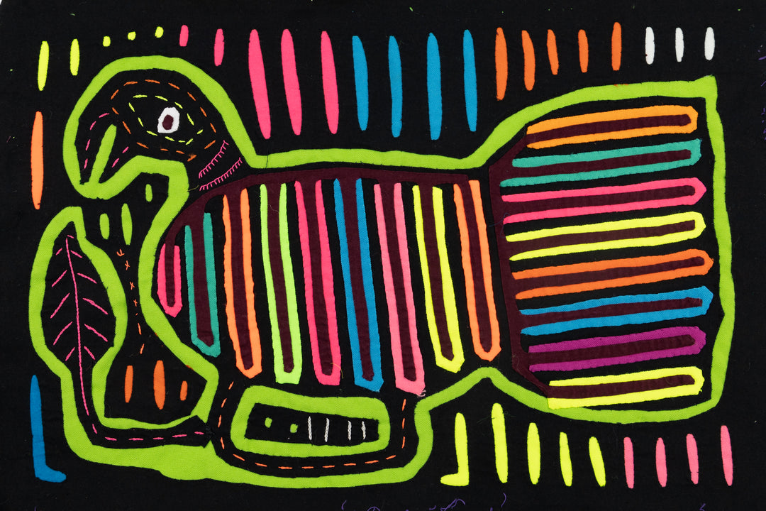 Kuna Indian Hand Sewn Green Hen Mola Panama