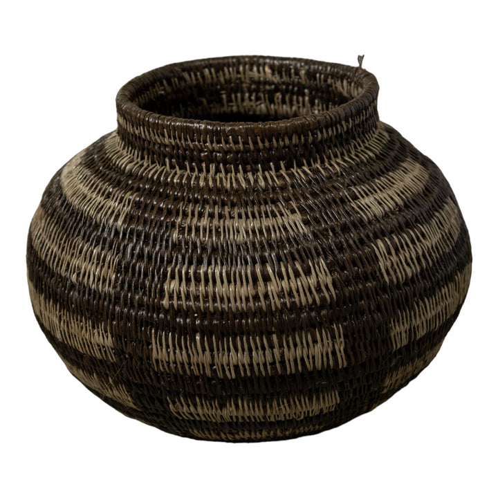 Black And Gray Fence Rainforest Basket