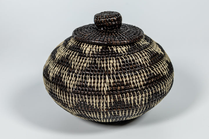 Black And White Diamond Woven Basket With Top