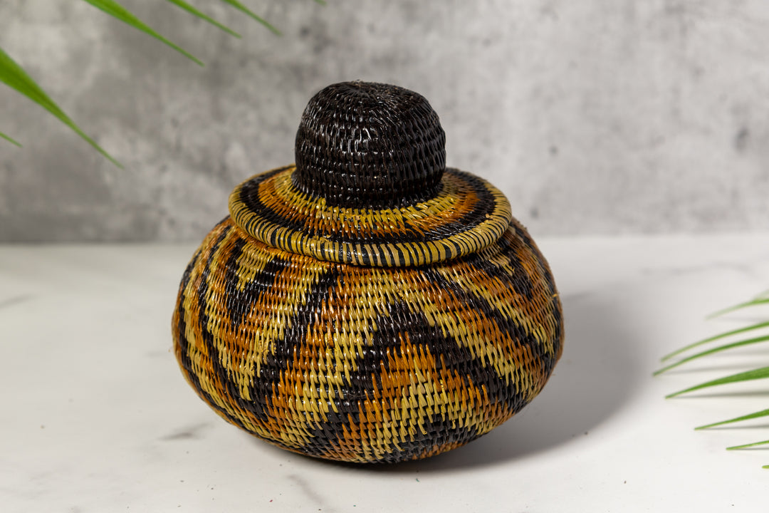 Brown Forest Chimes Woven Basket With Top