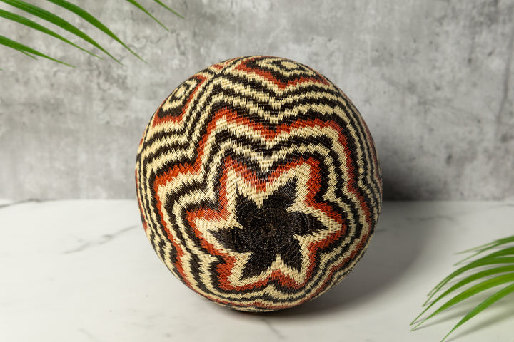 Diamond Delight Woven Basket