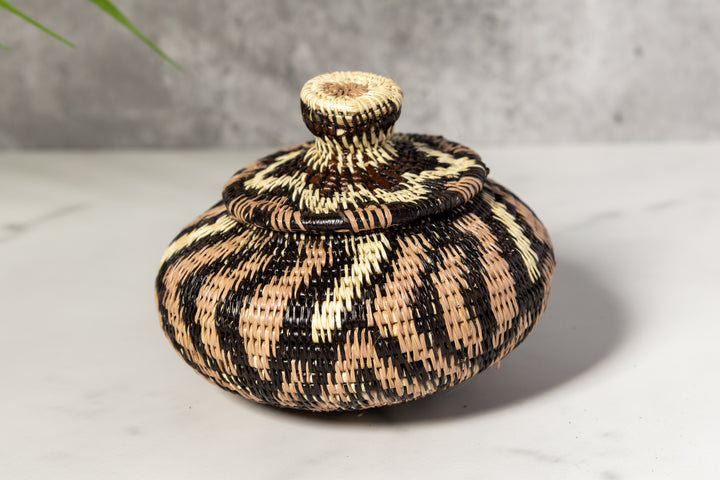 Brown Jungle Cascade Woven Basket With Top