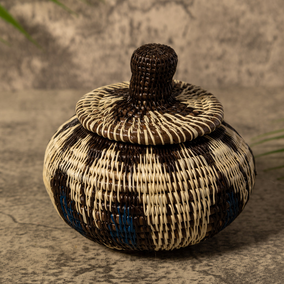 Butterfly Cascade Rainforest Basket With Top