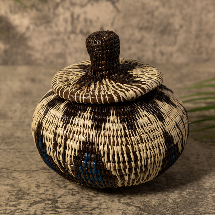 Butterfly Cascade Rainforest Basket With Top