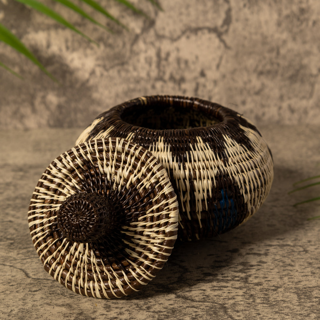 Butterfly Cascade Rainforest Basket With Top