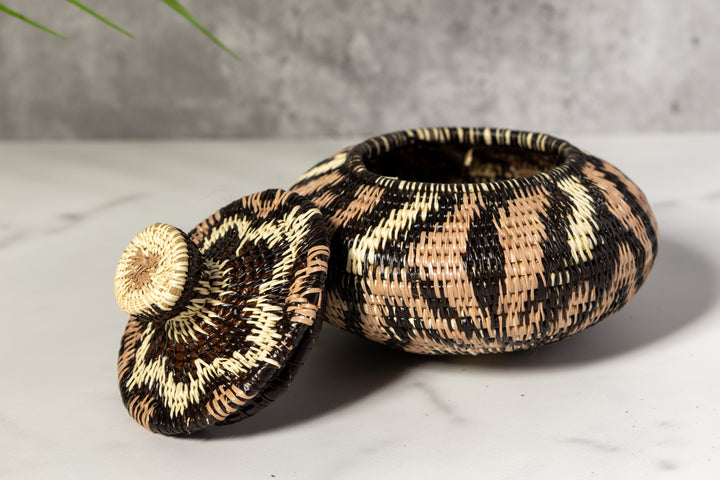 Brown Jungle Cascade Woven Basket With Top