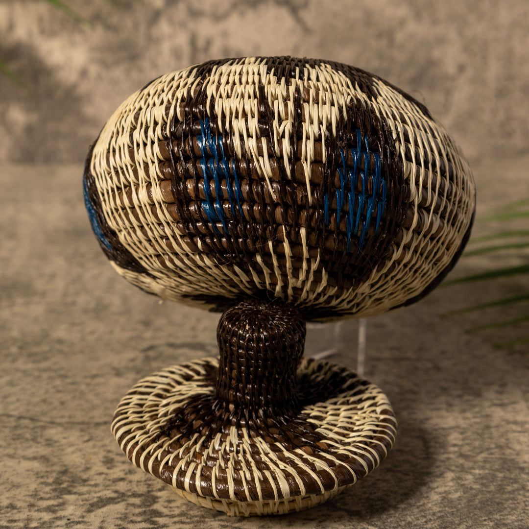 Butterfly Cascade Rainforest Basket With Top