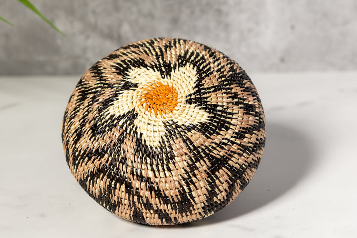 Brown Jungle Cascade Woven Basket With Top