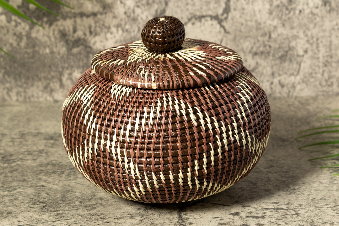 Brown Fish Net Woven Basket With Top