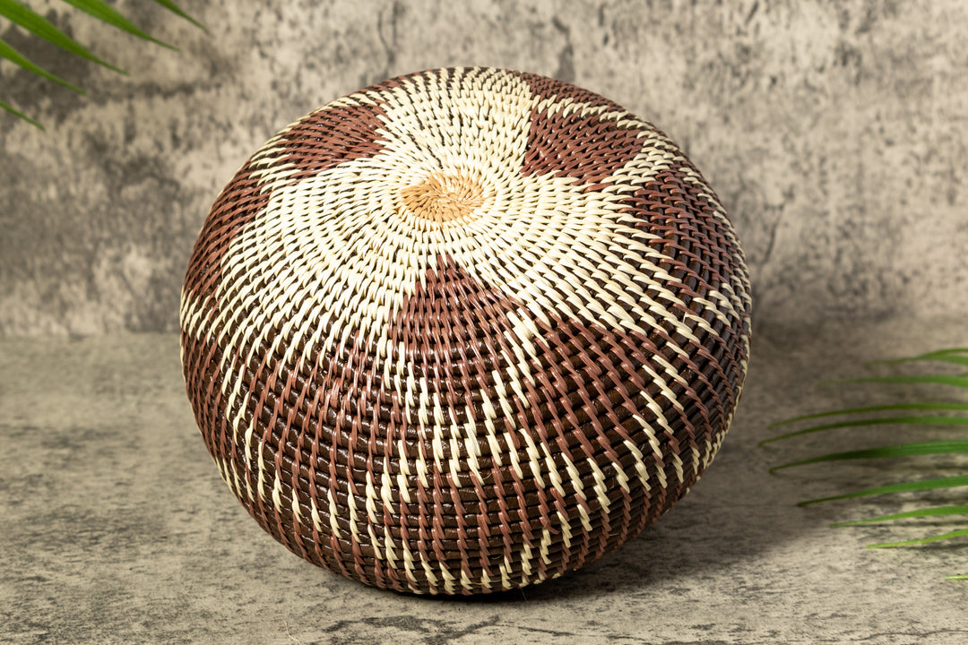 Brown Fish Net Woven Basket With Top