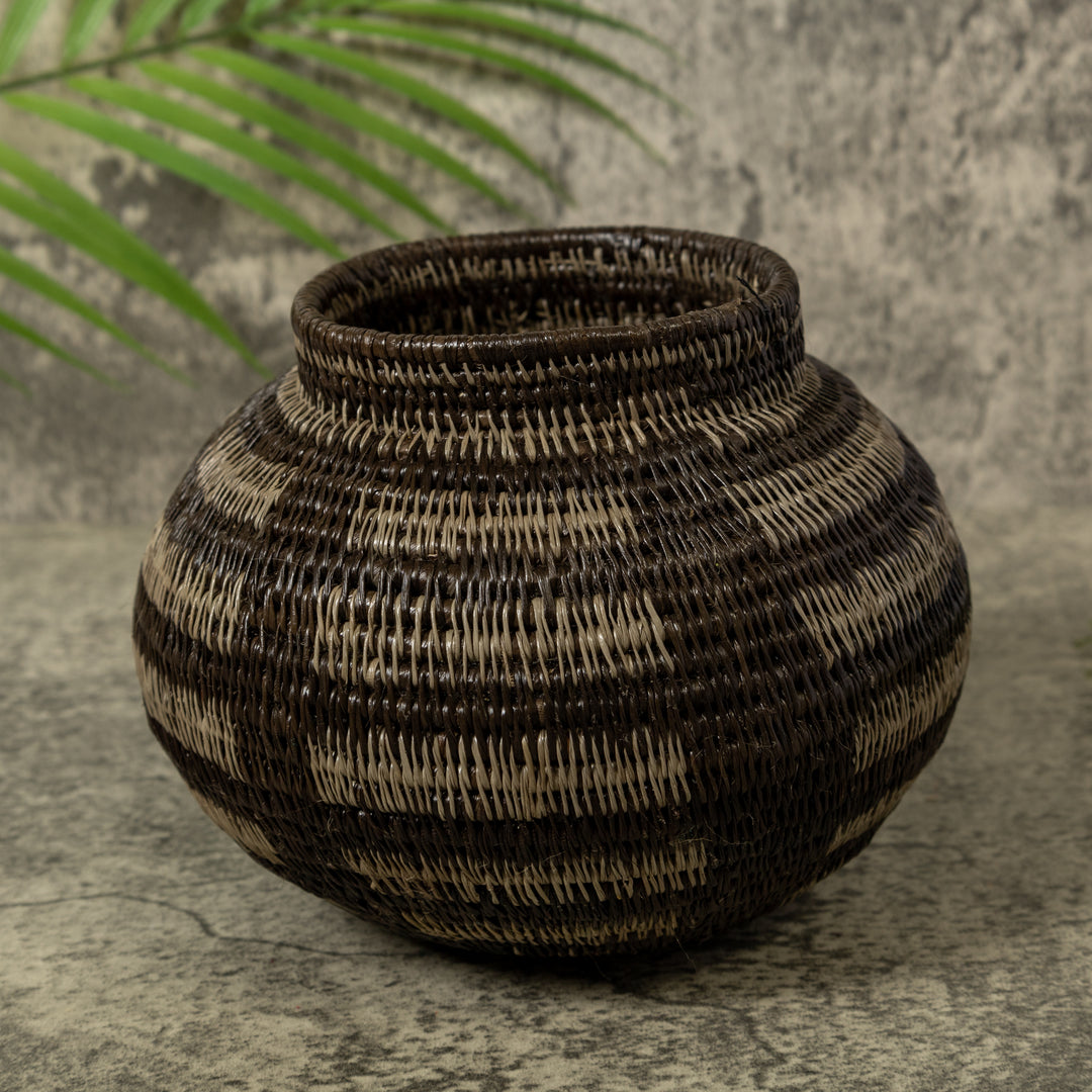 Black And Gray Fence Rainforest Basket