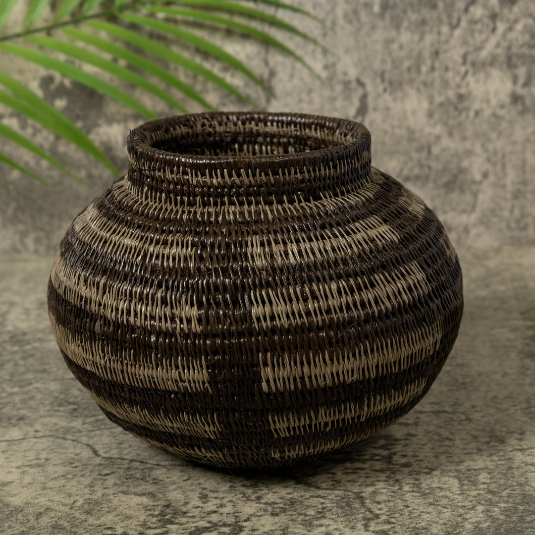 Black And Gray Fence Rainforest Basket