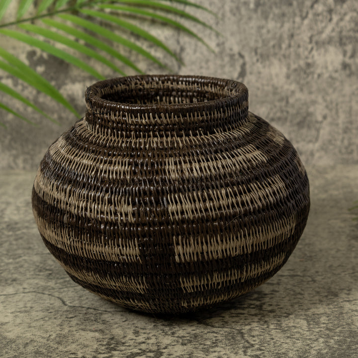 Black And Gray Fence Rainforest Basket